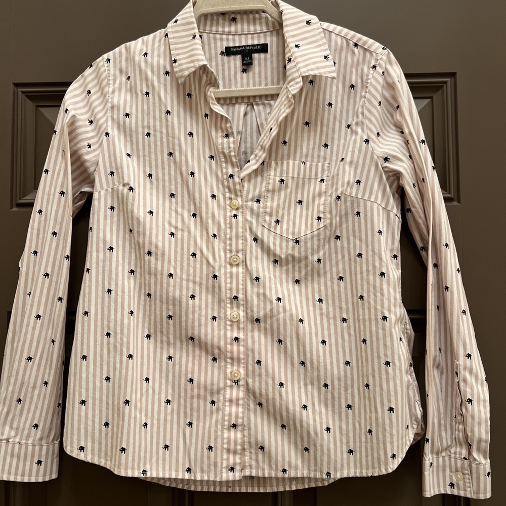 Banana Republic Womens Shirt Button Up‎ Blouse Size S Elephant Stripe Pocket